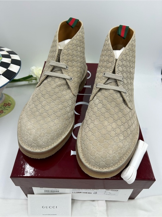 Men\'s Gucci, GG embossed desert boots size 10 made in Italy main image 8